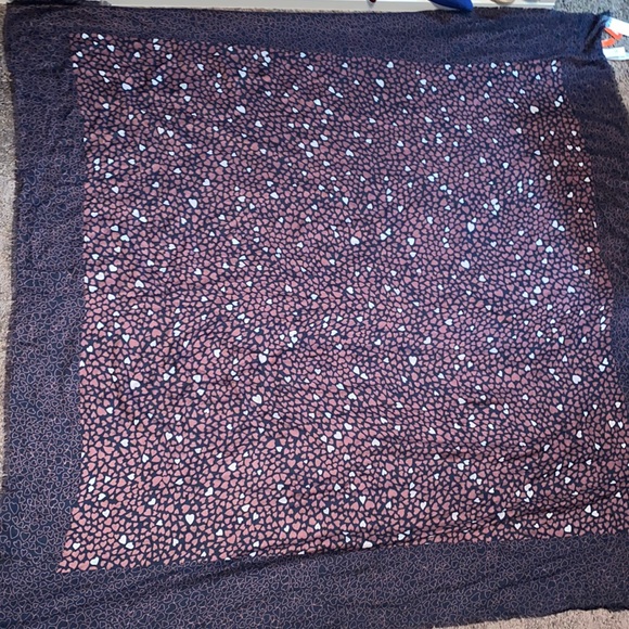 scarf - Picture 2 of 3